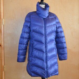 LL Bean down ultralight puffer coat, size M, blue Downtek